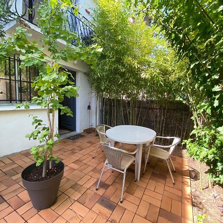 Appartement Grand studio de 38m2 et cour indépendante de 25m2 dont wifi et Netflix à Montpellier Extérieur photo